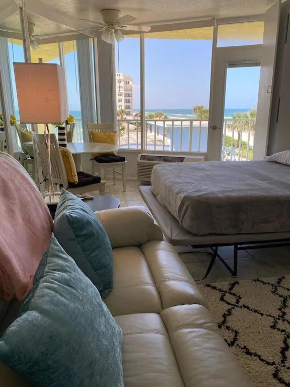 Beach Blessed - Sea View At Symphony Beach Club Ормонд Бич Экстерьер фото